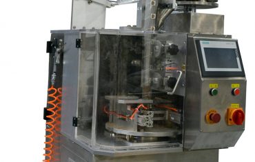 automatische kruidenthee nylon piramides verpakkingsmachine voor theezakje